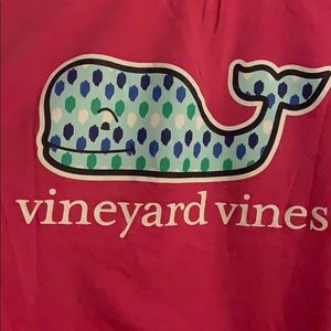 Vineyard Vines t-shirt